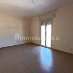 Rent 3 bedroom apartment of 100 m² in Syracuse