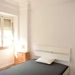 Rent a room in lisbon