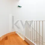 Rent 2 bedroom apartment of 65 m² in Lisbon