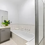 Rent 4 bedroom house in Oakleigh East