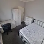 Rent 4 bedroom house in Yorkshire And The Humber