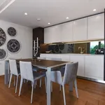 Rent 3 bedroom apartment in London