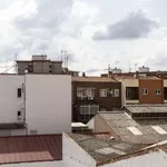 Rent a room of 70 m² in madrid