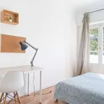 Rent a room in lisbon