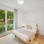 82 m² Zimmer in Berlin