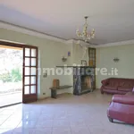 Single family villa, good condition, 300 m², Centro, Ariccia