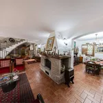 Villa in affitto a Castelnuovo Rangone via Carducci , 3, giardino privato, caminetto, cucina abitabile - TrovaCasa