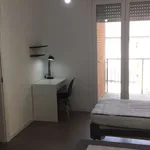 Rent a room in milan