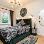 Rent 1 bedroom apartment of 70 m² in Berlin