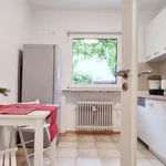 Miete 5 Schlafzimmer wohnung von 91 m² in Augsburg