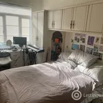 Rent 2 bedroom flat in Edinburgh