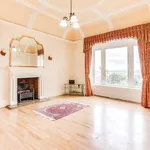 Rent 4 bedroom house in Yorkshire And The Humber