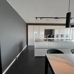 Huur 4 slaapkamer appartement van 160 m² in Amsterdam