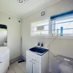 Rent 1 bedroom house in Puketāpapa