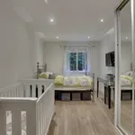 2 Bedrooms Flat - To Let