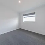 Rent 4 bedroom house in Thornhill Park