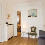 Appartement de 517 m² avec 1 chambre(s) en location à Paris