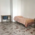 Rent 5 bedroom apartment of 80 m² in Messina