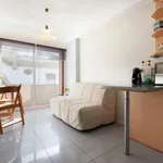 Rent 1 bedroom apartment in Porto