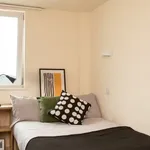 Rent 1 bedroom apartment in Yorkshire And The Humber