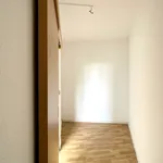 Rent 3 bedroom apartment of 87 m² in Morgenleite