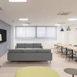 Rent 4 bedroom apartment of 50 m² in Málaga