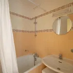 Rent 1 bedroom apartment of 17 m² in Metz