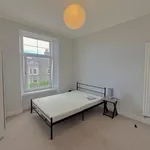 Rent 4 bedroom flat in Scotland