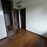 Rent 1 bedroom apartment of 44 m² in Singapore