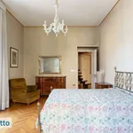 Rent 6 bedroom apartment of 240 m² in Naples