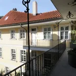 Pronajměte si 4 ložnic/e byt o rozloze 170 m² v Prague