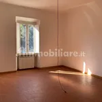 Affitto 3 camera appartamento di 75 m² in Rome