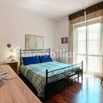 Rent 3 bedroom apartment of 80 m² in Como