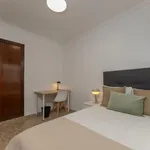 Rent 5 bedroom apartment in Valencia