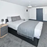 Rent 6 bedroom house in Stoke-on-Trent