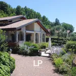 Rent 12 bedroom house of 460 m² in Besozzo