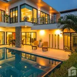 Rent 5 bedroom house of 401 m² in Phuket