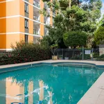 Rent 2 bedroom apartment in Waitara