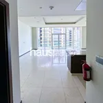 Rent 2 bedroom apartment of 163 m² in Palm Jumeirah