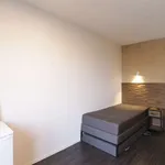 Huur 1 slaapkamer appartement van 18 m² in brussels