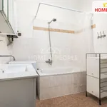 Pronajměte si 2 ložnic/e byt o rozloze 53 m² v Praha