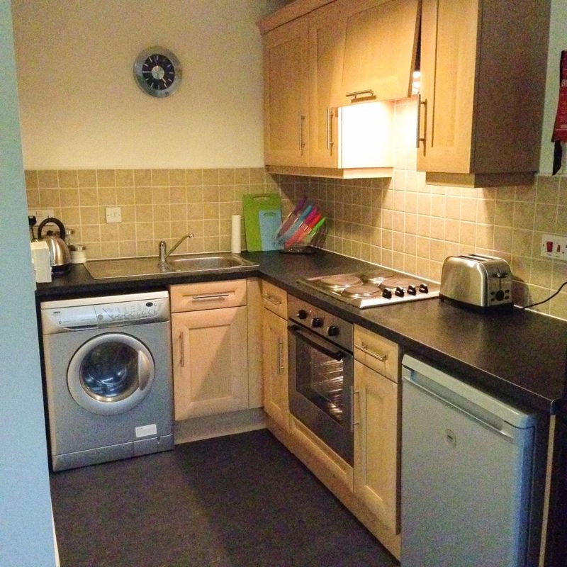 Gorgeous one bedroom apartment (Has an Apartment) Latchford