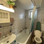 Rent 3 bedroom apartment in Pully