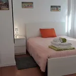 Rent a room in lisbon