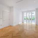 Rent 3 bedroom apartment in London