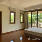 Rent 4 bedroom house of 345 m² in Phuket