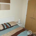 Rent 2 bedroom flat in Renfrew