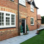 Rent 5 bedroom house in Northamptonshire