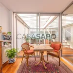 Rent 4 bedroom house of 191 m² in Porto