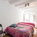 Rent 5 bedroom apartment in Barcelona